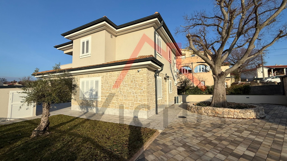 GARICA - Villa mit Pool und Wellnessbereich