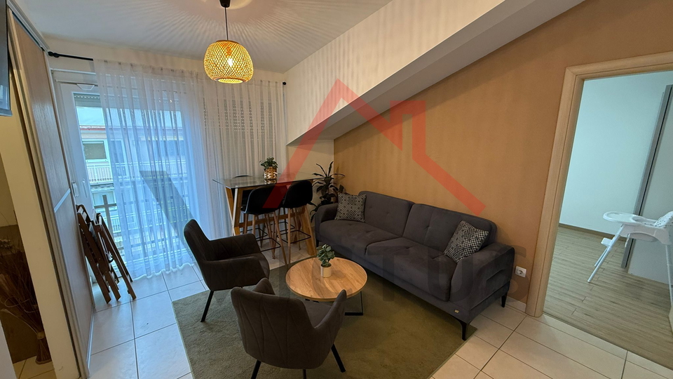 CRIKVENICA - 2Z&plus;DB&comma; Wohnung in erster Meereslinie&comma; 41 m&sup2;