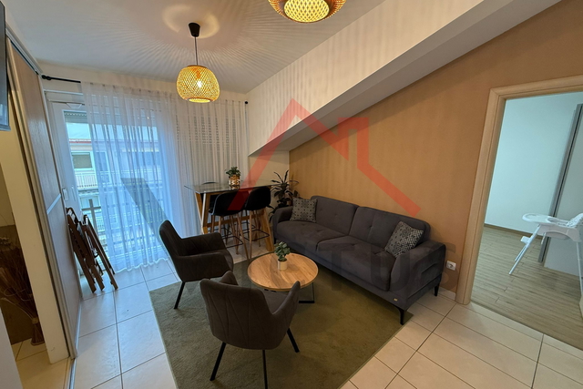 CRIKVENICA - 2Z+DB, Wohnung in erster Meereslinie, 41 m²