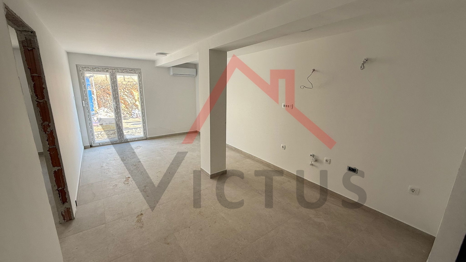 CRIKVENICA - 1Z&plus;DB&comma; Wohnung im Erdgeschoss&comma; 40 m2