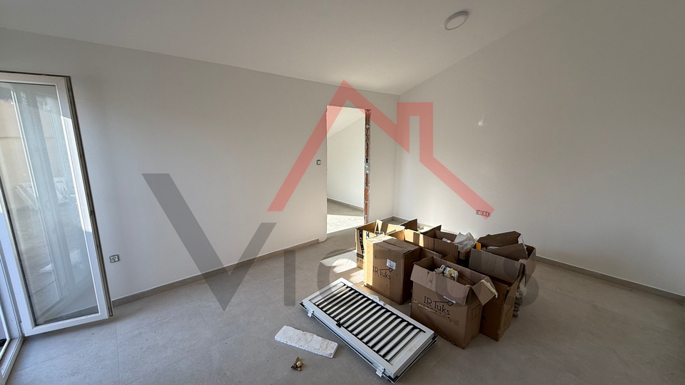 CRIKVENICA - 2Z&plus;DB&comma; Wohnung mit Terrasse und Abstellraum&comma; 81 m2