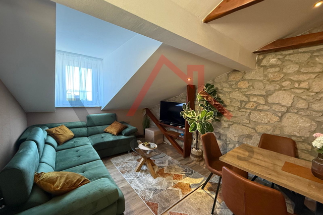 CRIKVENICA - 1-Zimmer-Wohnung mit Wohnzimmer, Wohnung nur 150 m vom Meer entfernt