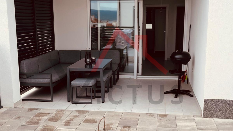 CRIKVENICA - 2 camere &plus; soggiorno con angolo cottura&comma; appartamento con piscina