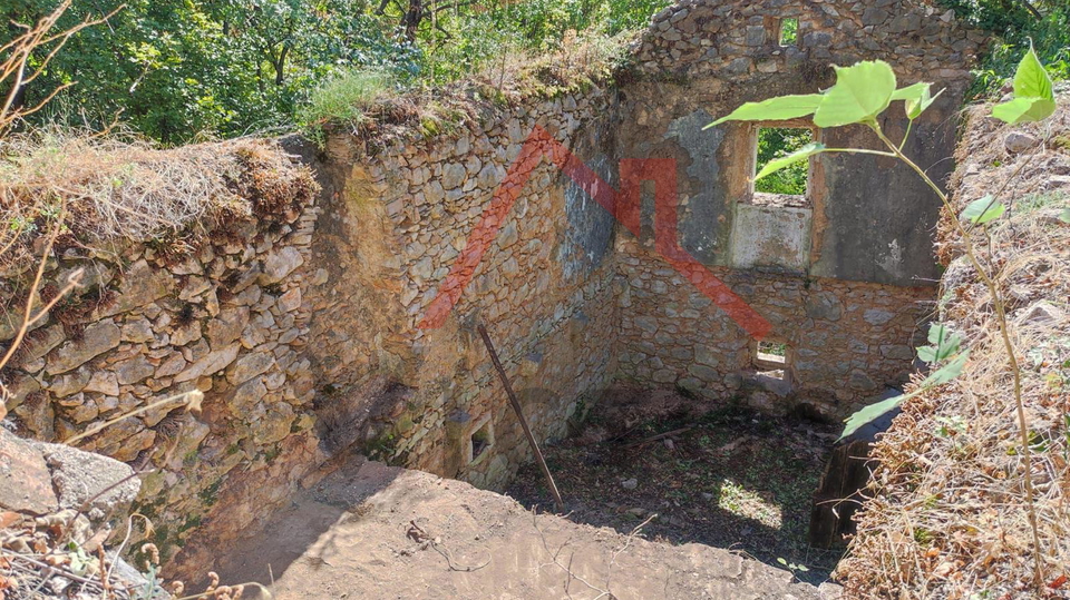 HRELJIN &ndash; Ruine mit Meerblick