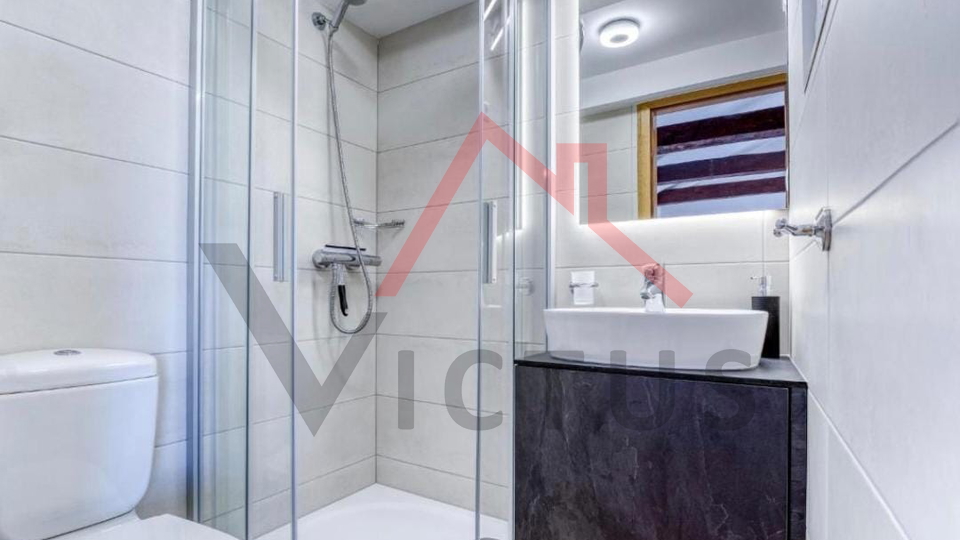 CRIKVENICA &ndash; Steinhaus mit Panoramablick auf das Meer