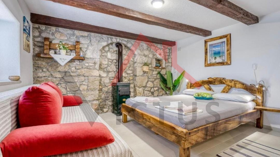 CRIKVENICA &ndash; Steinhaus mit Panoramablick auf das Meer