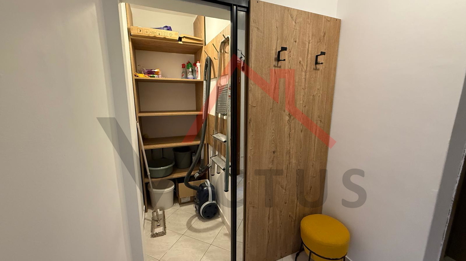 CRIKVENICA - Apartment on the first floor&comma; 54 m2