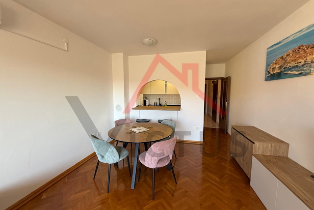 CRIKVENICA - Apartment on the first floor, 54 m2