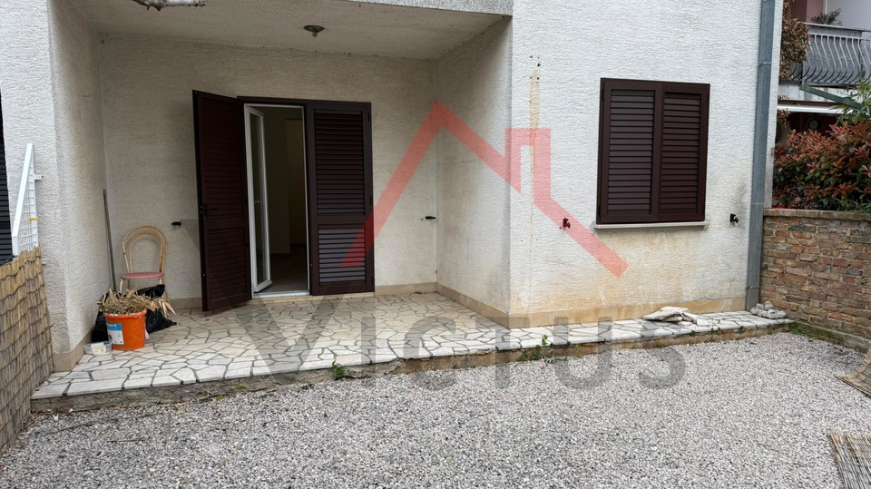 CRIKVENICA - 2S&plus;DB&comma; stan s oku&cacute;nicom i pogledom na more