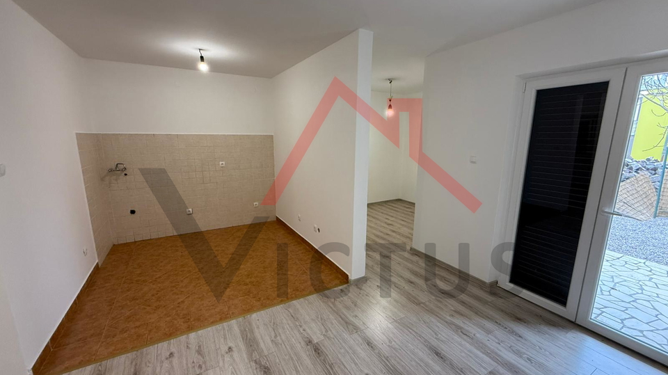 CRIKVENICA - 2S&plus;DB&comma; stan s oku&cacute;nicom i pogledom na more