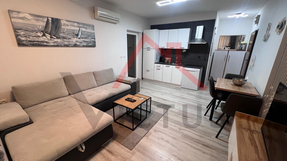 DRAMALJ &ndash; Adaptierte Wohnung mit Terrasse