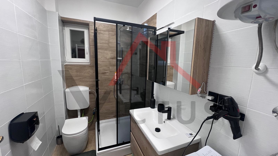 DRAMALJ &ndash; Adaptierte Wohnung mit Terrasse