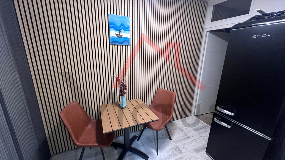 DRAMALJ &ndash; Adaptierte Wohnung mit Terrasse