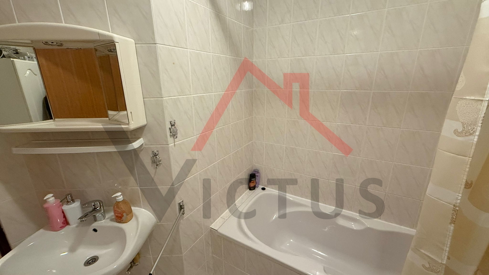 CRIKVENICA - 1S&plus;DB&comma; stan s pogledom na more&comma; 50 m2