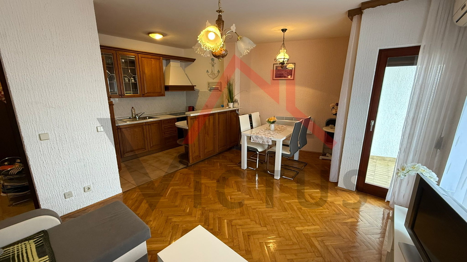 CRIKVENICA - 1S&plus;DB&comma; stan s pogledom na more&comma; 50 m2