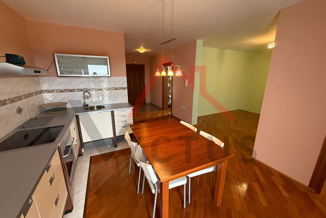 JADRANOVO - 2S+DB, Ampio appartamento vicino al mare, 59 m2