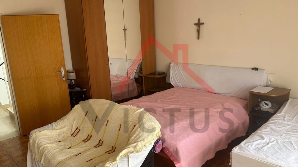 CRIKVENICA - Ku&cacute;a za investiciju