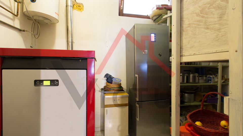 CRIKVENICA - Stone house with yard and garage