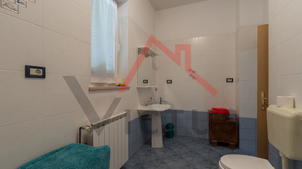 CRIKVENICA - Stone house with yard and garage