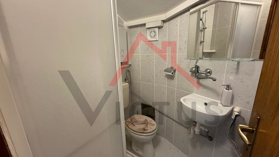 SELCE &ndash; Adaptierte Wohnung im 3&period; Stock&comma; 45 m&sup2;