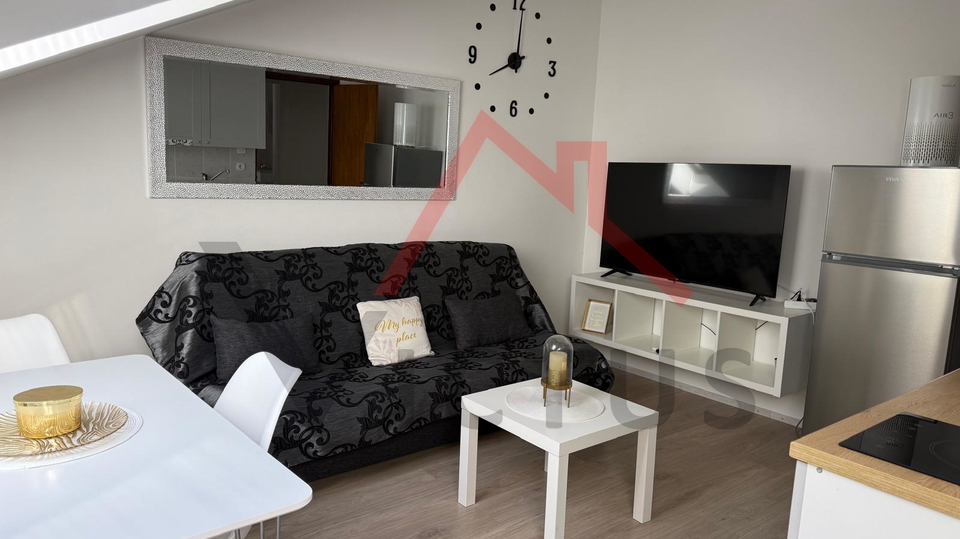 SELCE &ndash; Adaptierte Wohnung im 3&period; Stock&comma; 45 m&sup2;