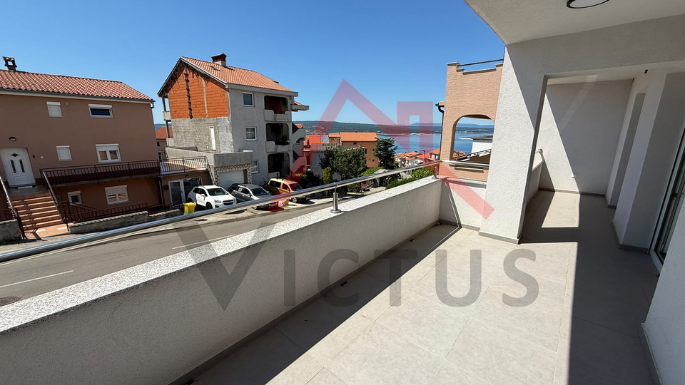 CRIKVENICA - Ampio appartamento con vista mare
