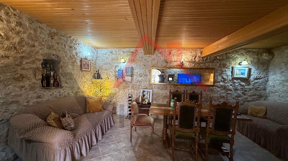 TRIBALJ - Stone House