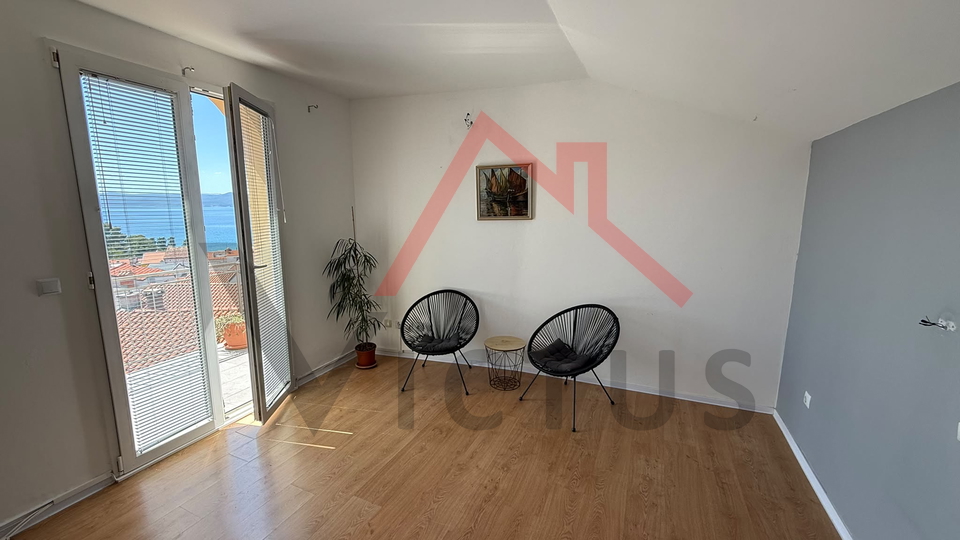 CRIKVENICA - Manji stan u centru s pogledom na more&comma; 31 m2