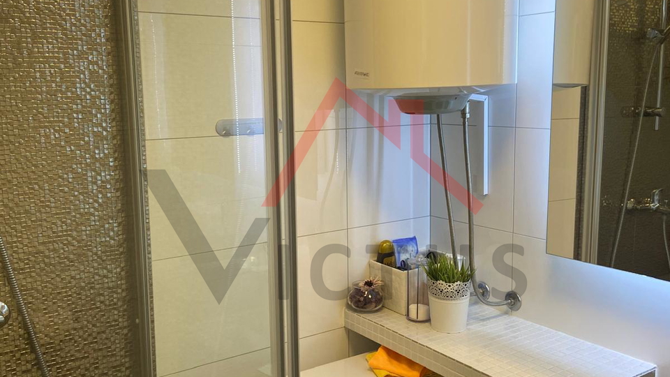CRIKVENICA - Adaptirana garsonijera&comma; 200 m od mora&comma; 35 m2