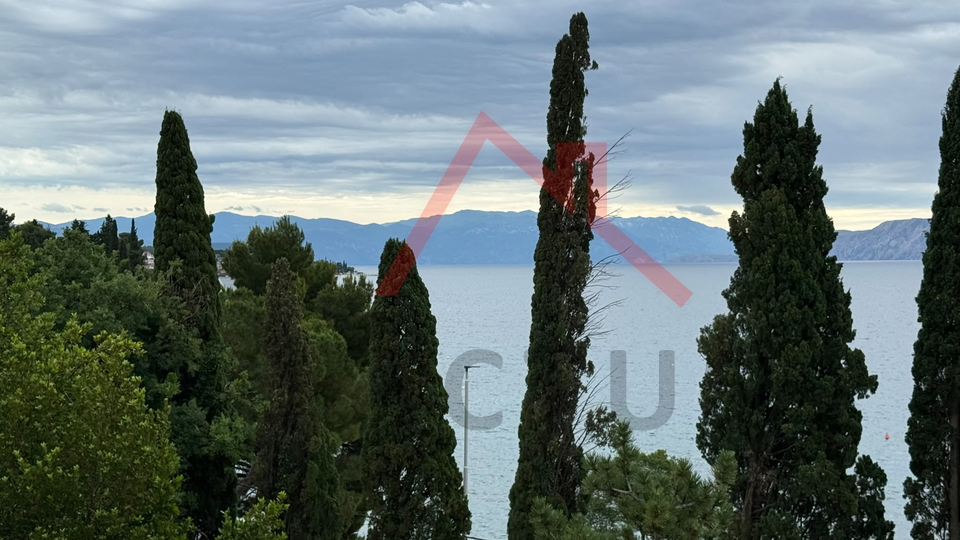 CRIKVENICA - 1S&plus;DB&comma; 2&period; red od mora&comma; 37 m2