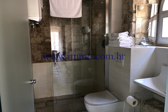 EXCLUSIVE! ANCIENT STONE HOUSE IN THE HEART OF DIOCLETIAN'S PALACE