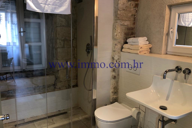 EXCLUSIVE! ANCIENT STONE HOUSE IN THE HEART OF DIOCLETIAN'S PALACE