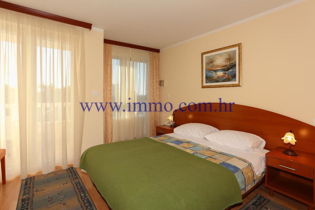 Albergo, 891 m2, Vendita, Trogir