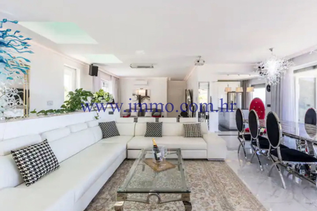 Casa, 550 m2, Vendita, Split