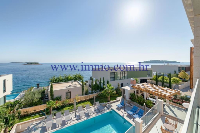 NEW LUXURY STONE VILLA WITH POOL AND SEA VIEW