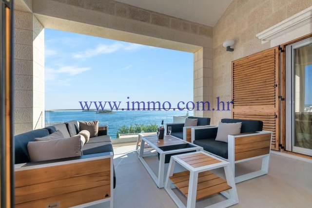 NEW LUXURY STONE VILLA WITH POOL AND SEA VIEW