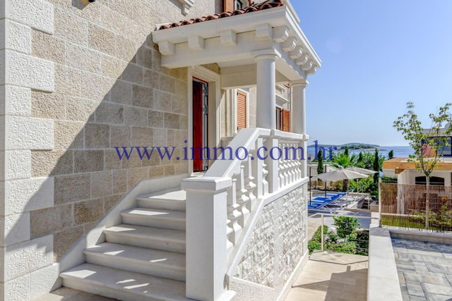 NEW LUXURY STONE VILLA WITH POOL AND SEA VIEW