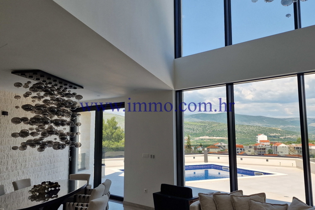 Casa, 370 m2, Vendita, Trogir - Čiovo