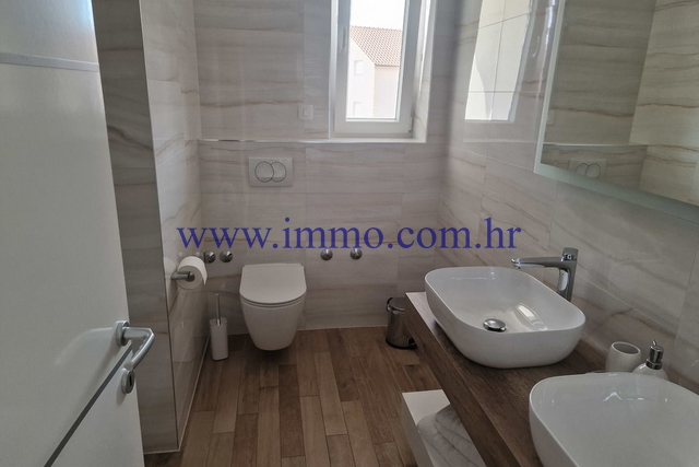 Casa, 350 m2, Vendita, Split