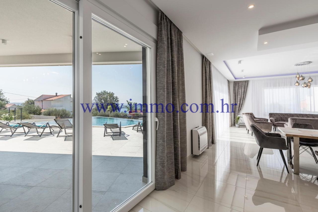 Casa, 350 m2, Vendita, Split