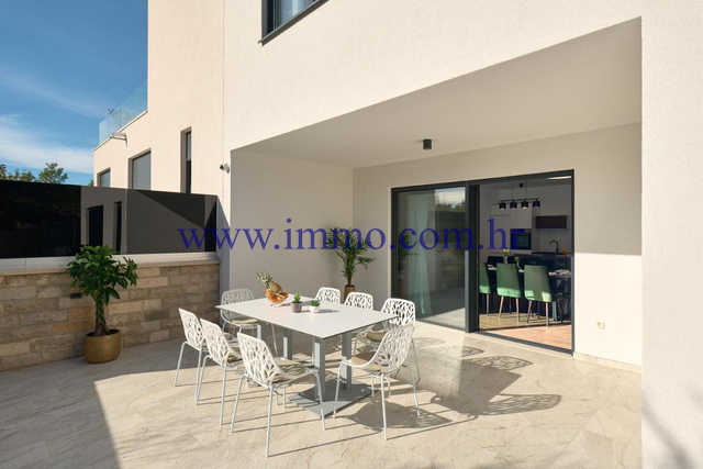 Casa, 510 m2, Vendita, Split