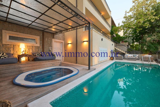 Casa, 400 m2, Vendita, Split