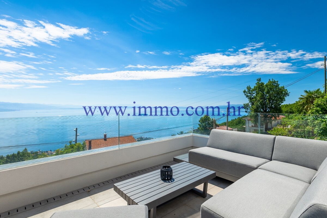 Casa, 255 m2, Vendita, Opatija