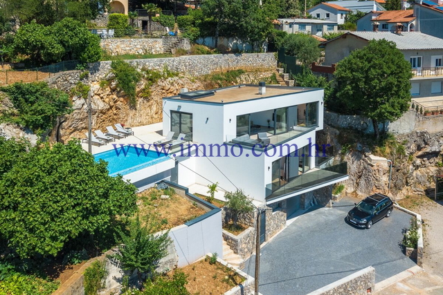 Casa, 255 m2, Vendita, Opatija