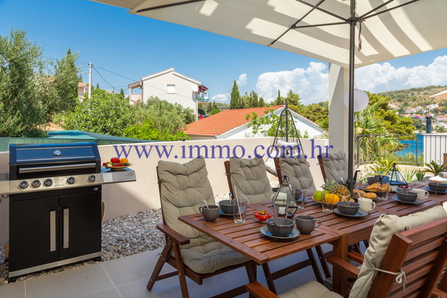 NUOVA VILLA CON PISCINA VICINO AL MARE