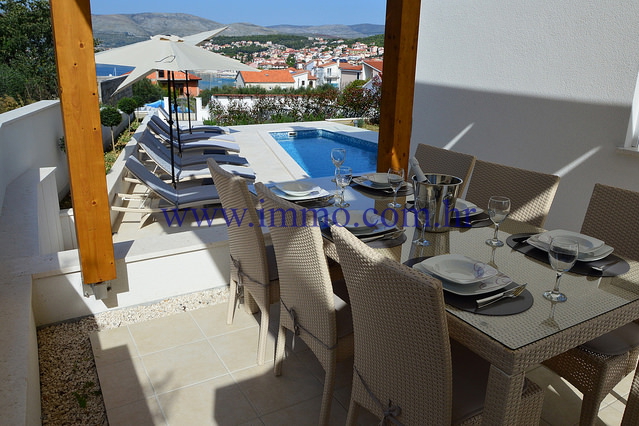 Casa, 200 m2, Vendita, Trogir - Čiovo