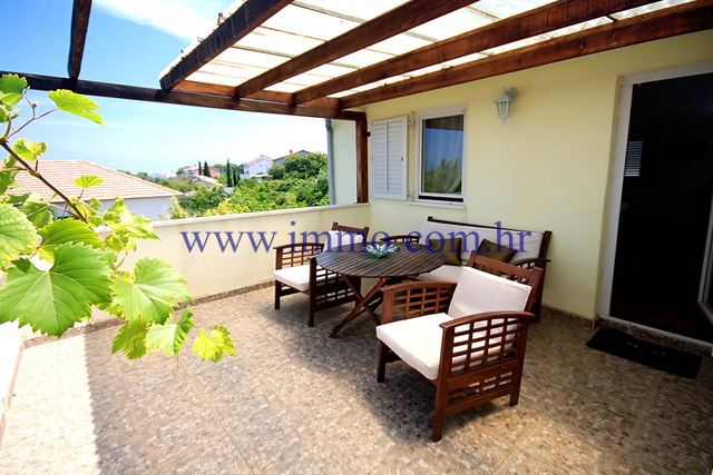 BRAČ, LOVELY HOUSE WITH SWIMMING POOL