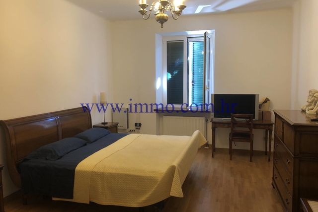 UNIQUE APARTMENT IN THE CENTER OF SPLIT! TOP LOCATION!