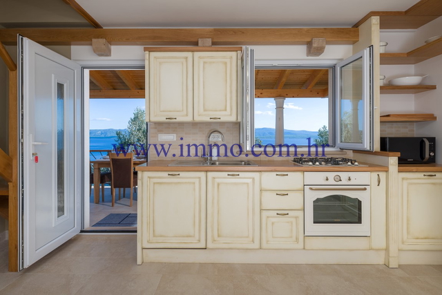 BRAČ, GORGEOUS VILLA WITH FANTASTIC SEA VIEW