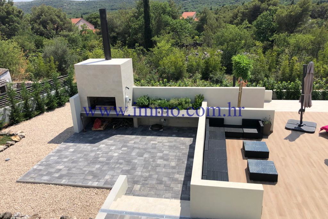 BEAUTIFUL NEW VILLA NEAR SIBENIK